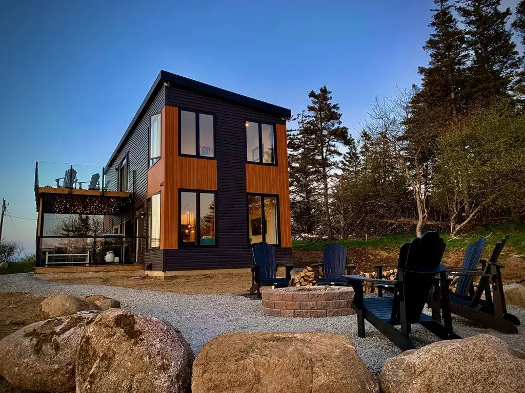 Contemporary Modular Cottage